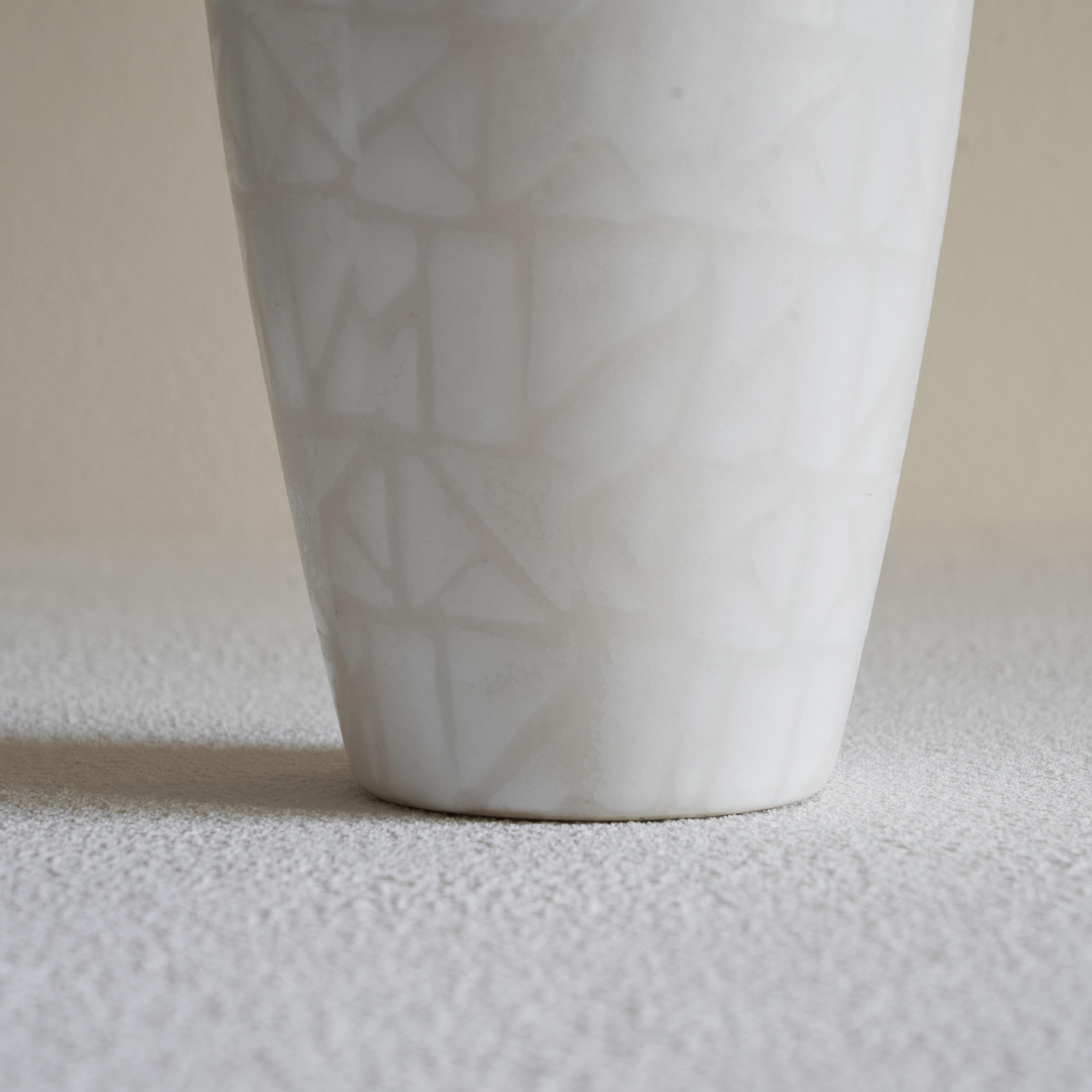 Tedesco Vaso in Studio Pottery tedesco di metà secolo con decorazioni geometriche, anni '70 in vendita