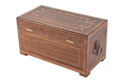 Boîte à thé à deux compartiments en palissandre géorgien à incrustations géométriques avec sucrier