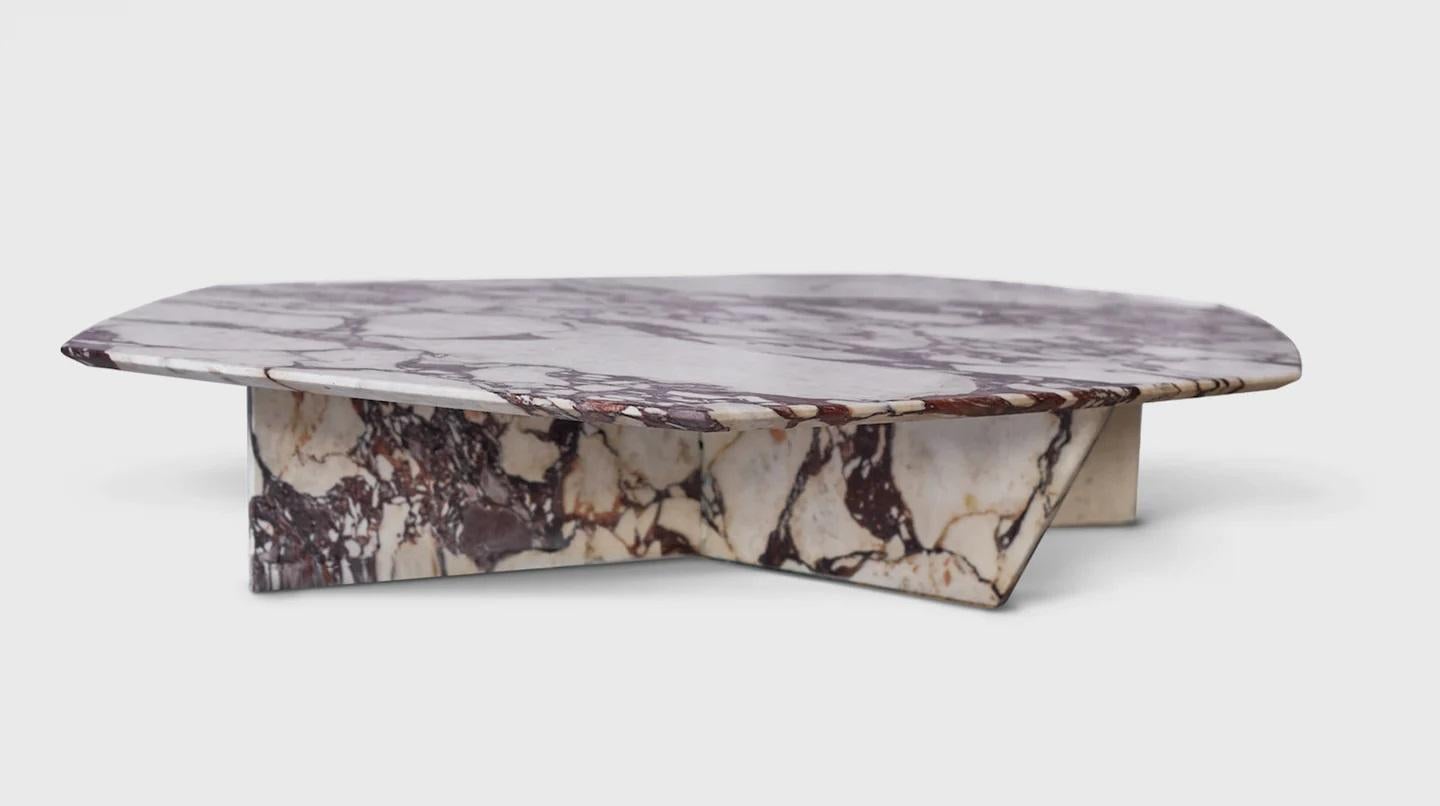 Postmoderne Table basse moyenne Viola Calacatta de Atra Design en vente
