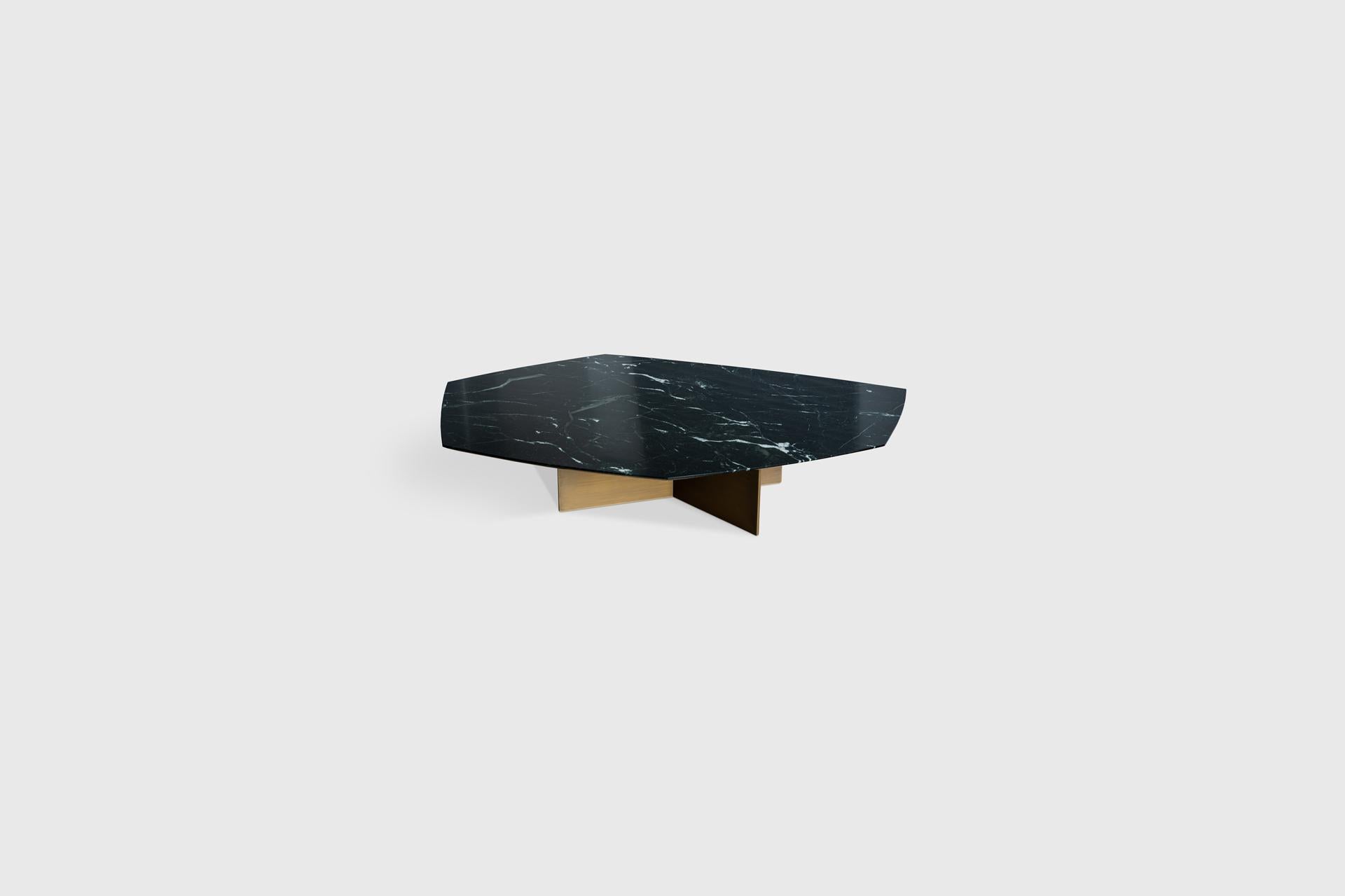 Mexican Geometrik Negro Monterrey Stone and Brass Medium Coffee Table by Atra Design For Sale
