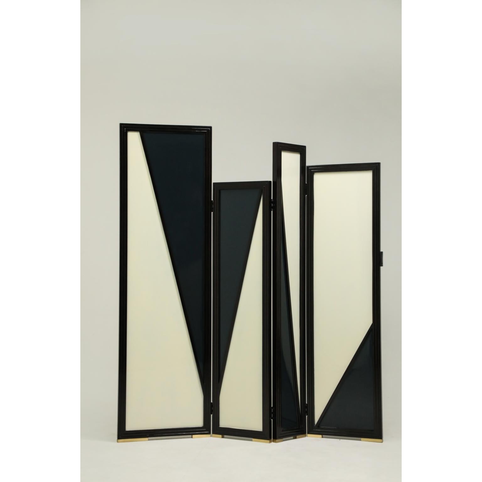 Paravento Geometry in legno massiccio laccato lucido e ottone di Artempo in vendita 3