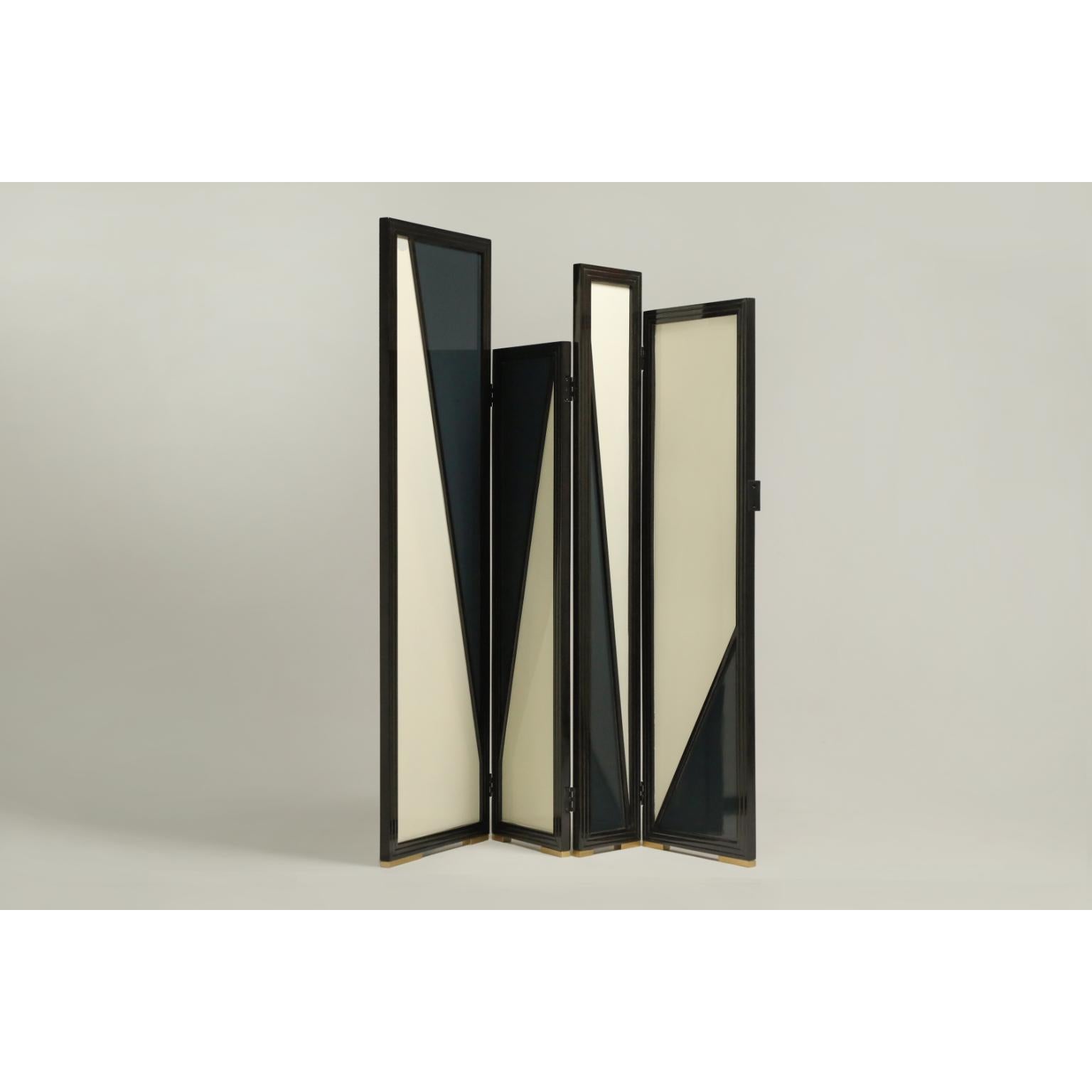 Paravento Geometry in legno massiccio laccato lucido e ottone di Artempo in vendita 5