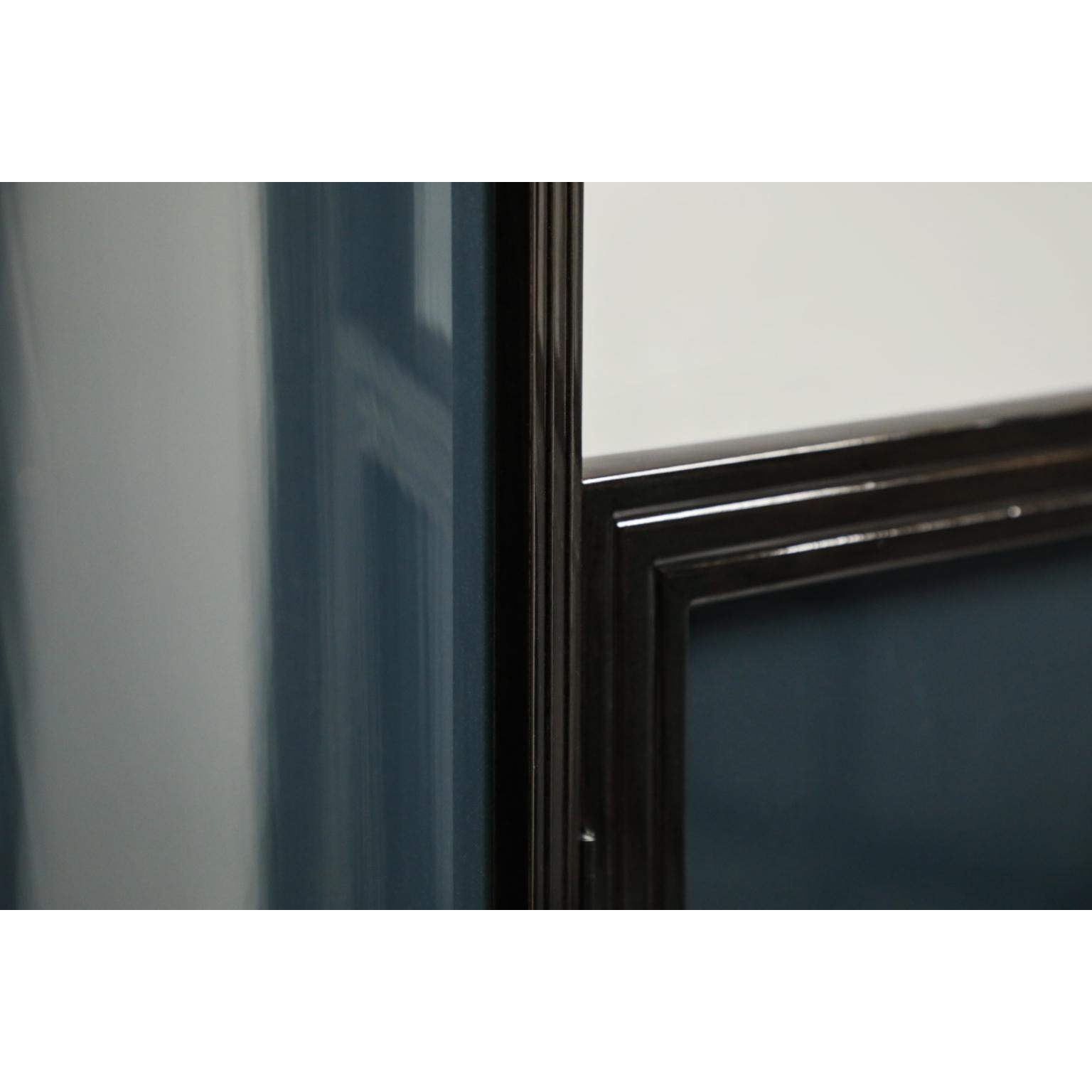 XXI secolo e contemporaneo Paravento Geometry in legno massiccio laccato lucido e ottone di Artempo in vendita