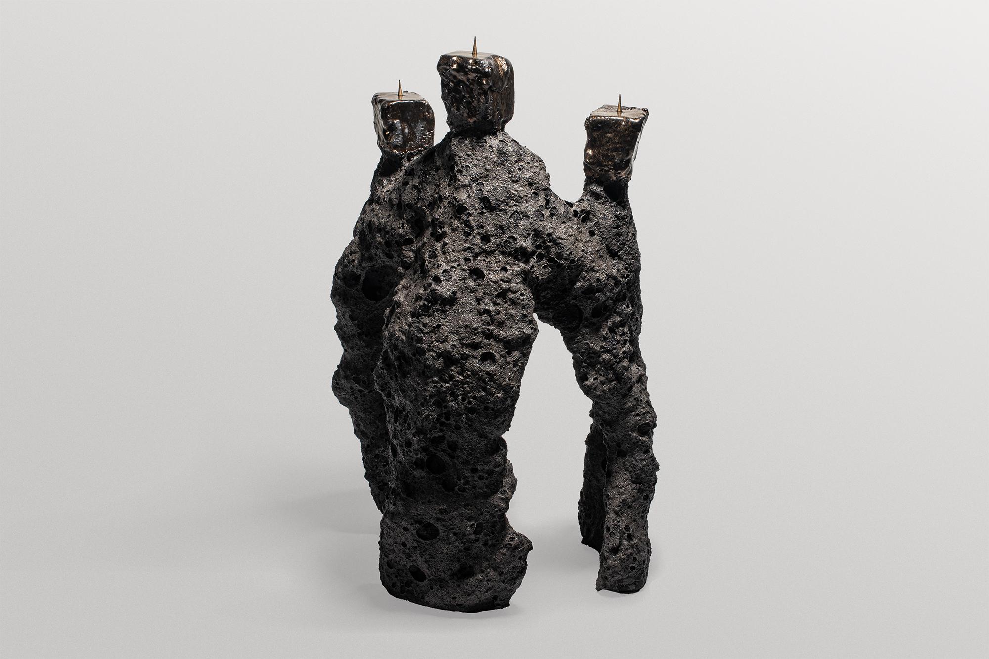Allemand Three Formations, chandelier gris foncé sculpté à la main par Niclas Wolf en vente