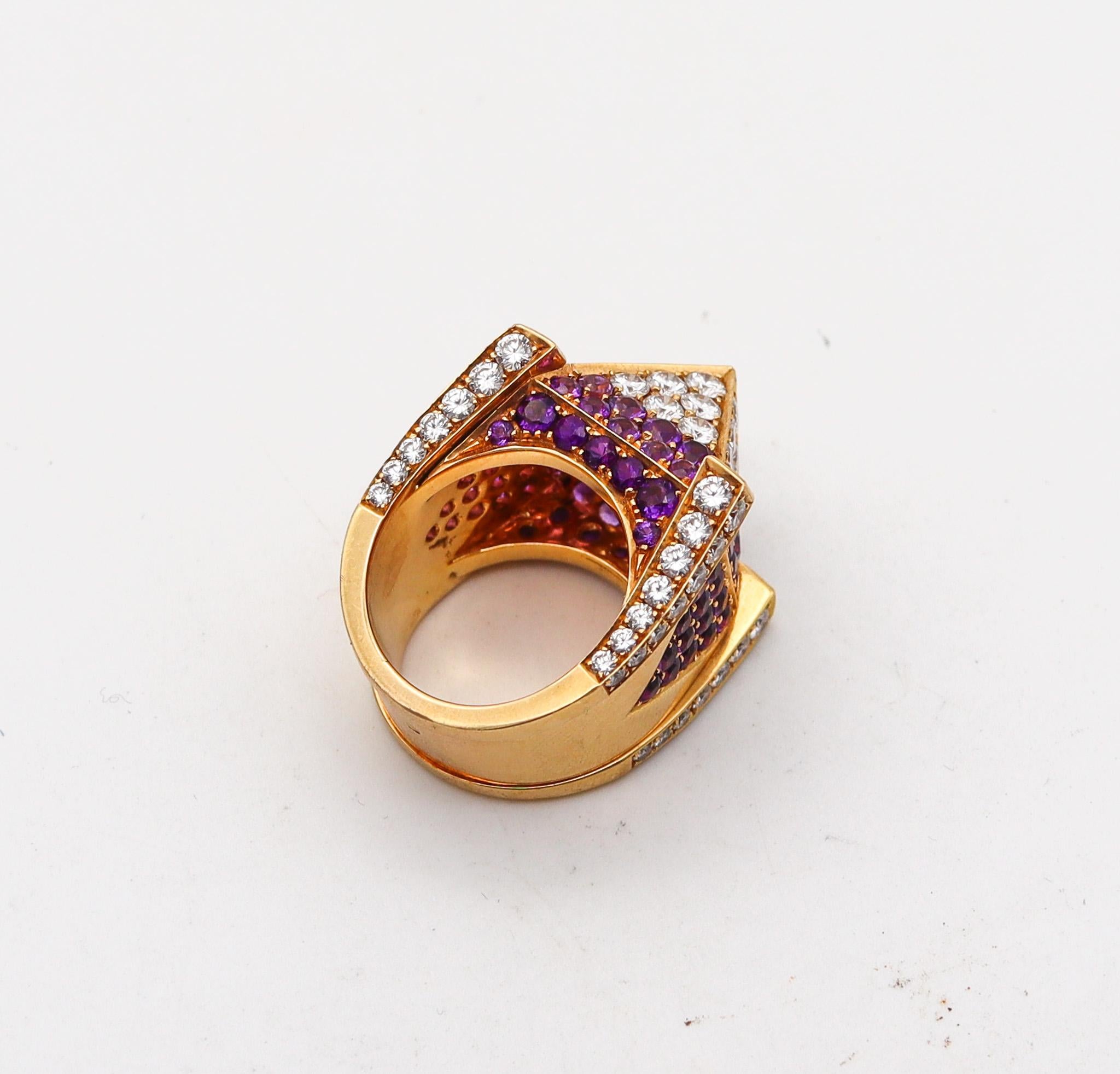 GEORG HORNEMANN Cocktail Ring In 18Kt Gold With 14.49 Ctw In Diamonds & Sapphire In Excellent Condition For Sale In Miami, FL