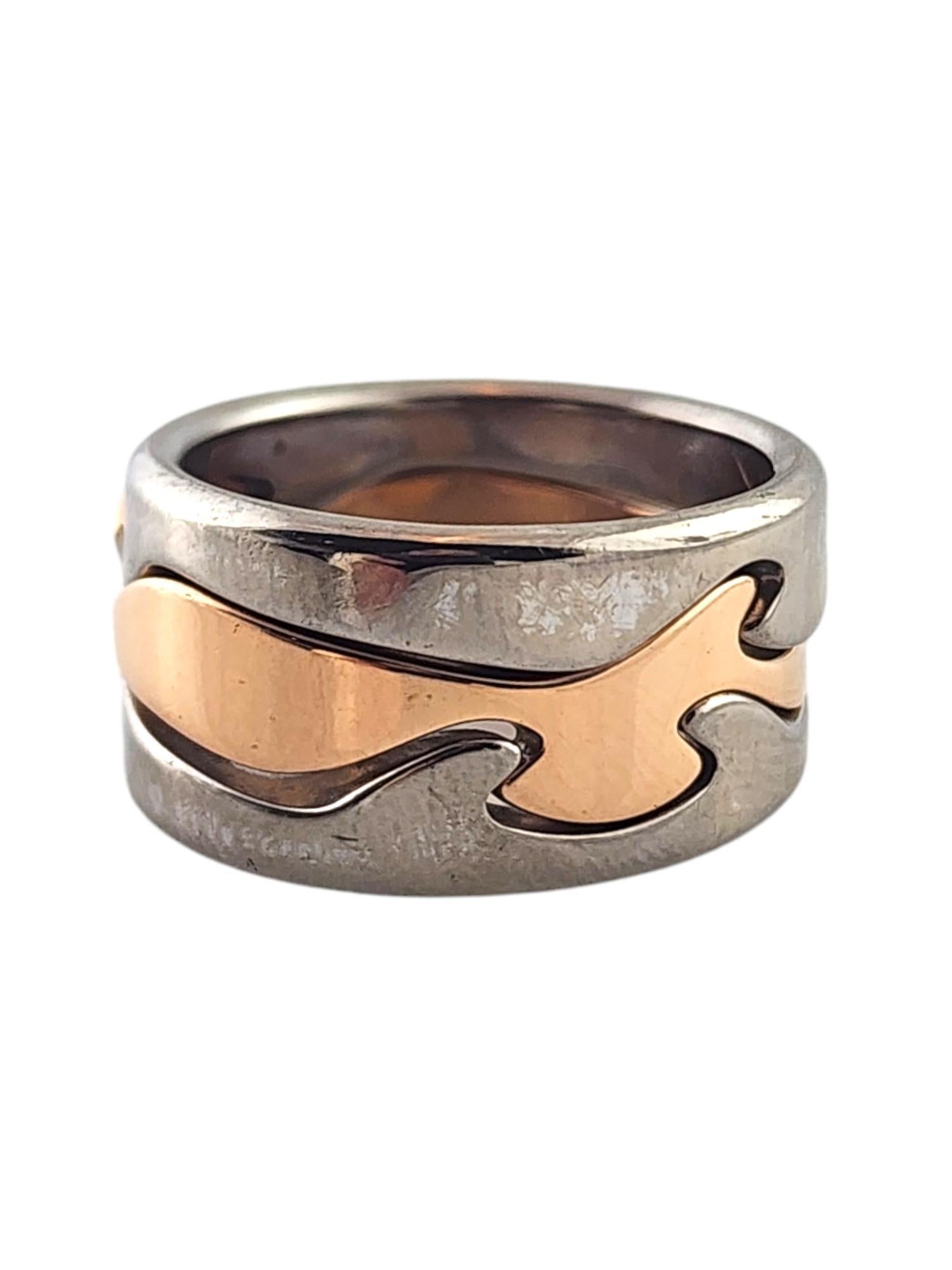Georg Jensen 18 Karat White & Rose Gold 3 Piece Fusion Ring Size 6.5

This beautiful piece by Georg Jensen features 2 18K white gold rings and 1 18K rose gold ring that all fit together as a stunning fusion ring!

Ring size: 6.5
Shank:
