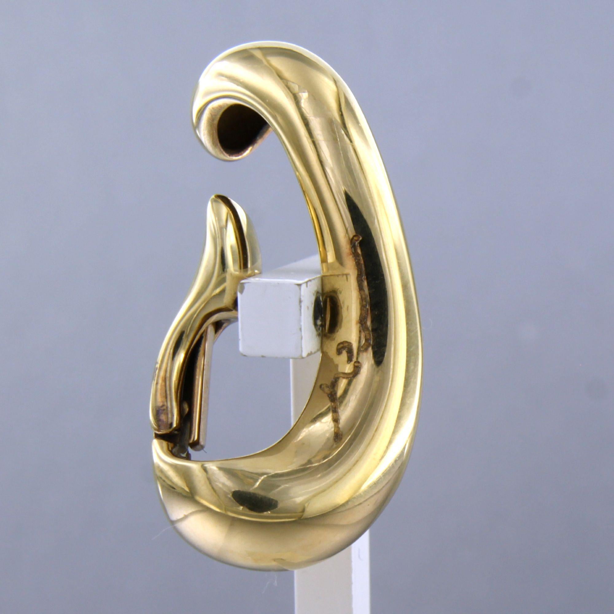 Georg Jensen Ohrringe aus 18k Gelbgold - 23,7 Gramm

Ausführliche Beschreibung:

Die Ohrringe sind 3,2 cm lang und 1,0 cm breit.

Gewicht: 23.7 Gramm

Gepunzt, garantiert 18 Karat Gold.

Die Ohrringe sind in gutem Zustand.

Kauf: Wenn Sie der