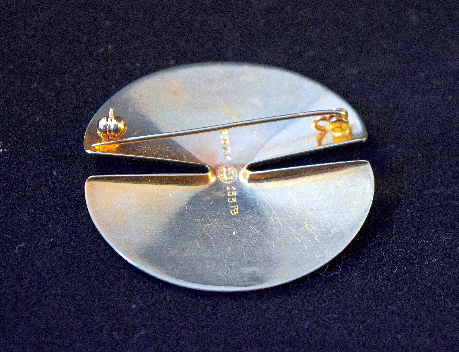 Georg Jensen 1k gold brooch by Nanna Ditzel 13337B For Sale 4