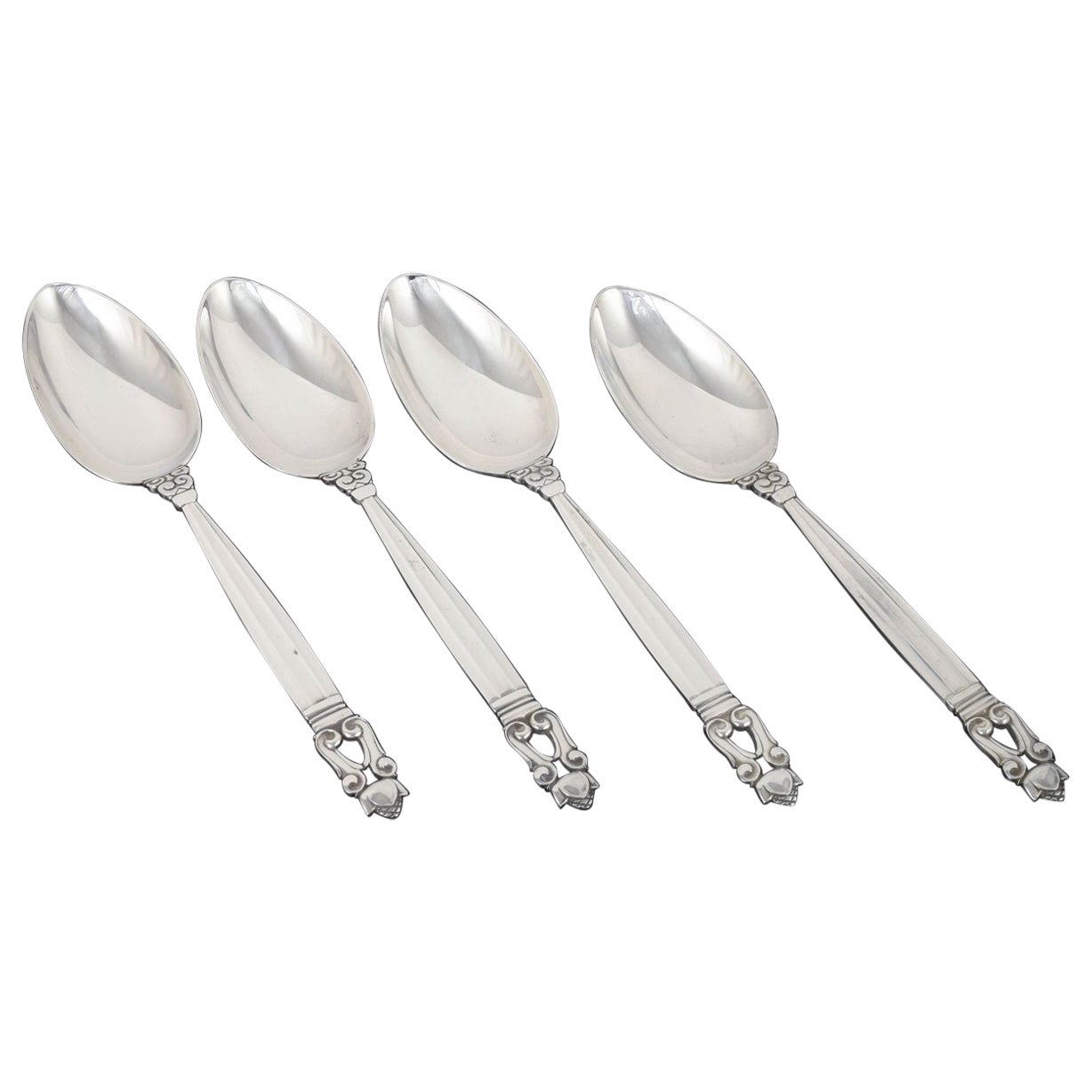 Georg Jensen. 4 soup spoons, “Acorn / Konge”. Sterling silver, after 1944.