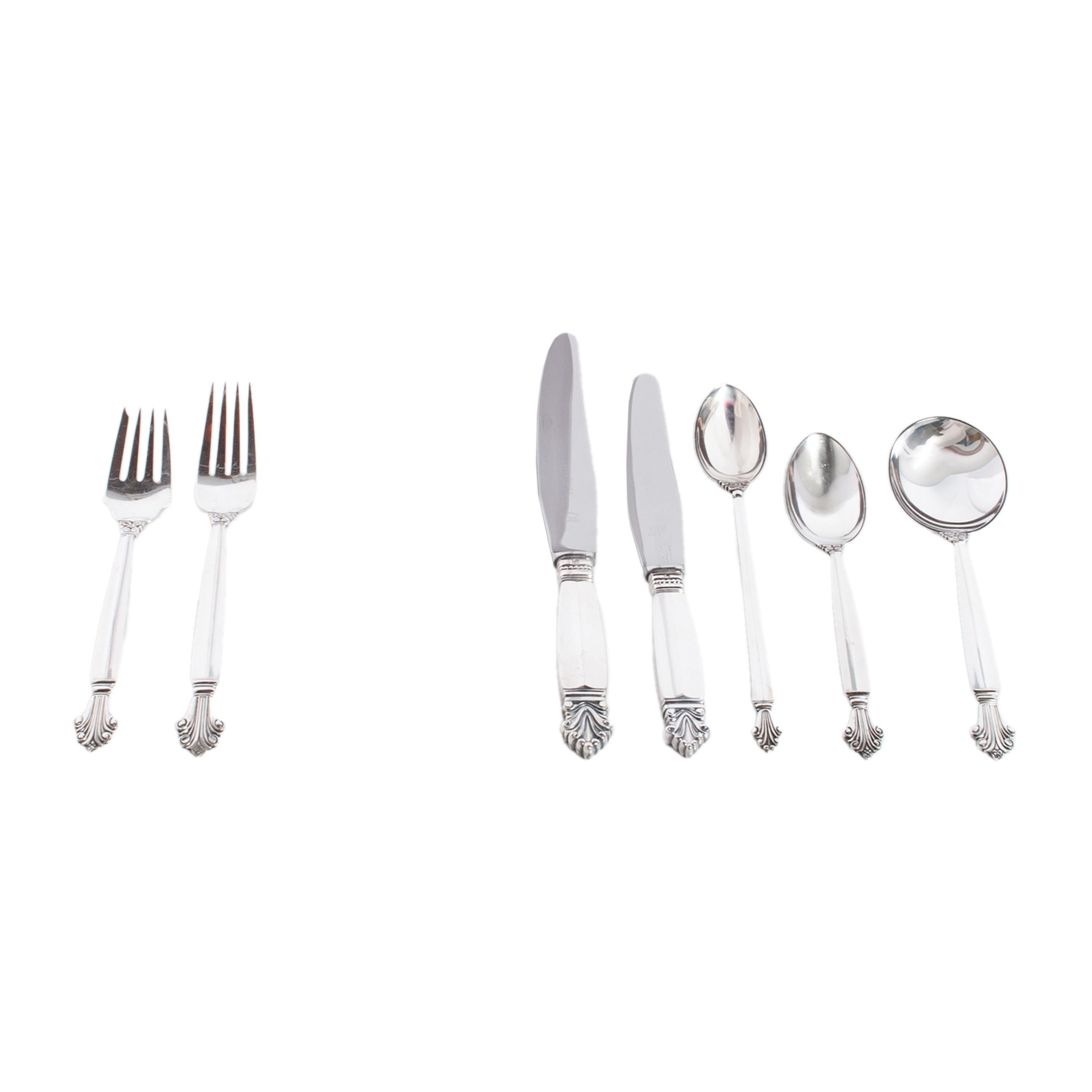 Georg Jensen Acanthus Danish Sterling Silver 69 Piece Flatware Dining Set for 8 1