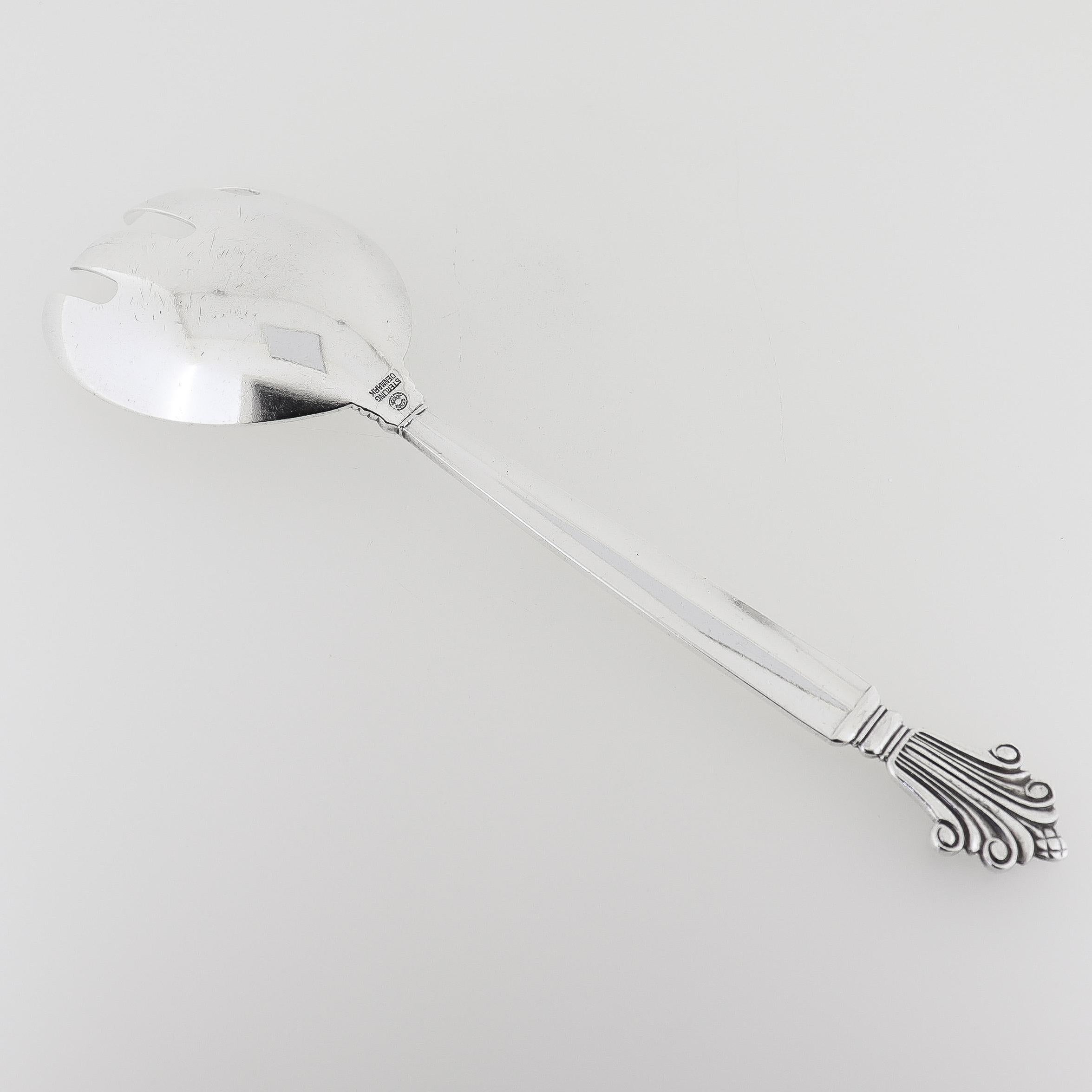 Georg Jensen Acanthus Pattern Solid Sterling Silver Serving Fork For Sale 1