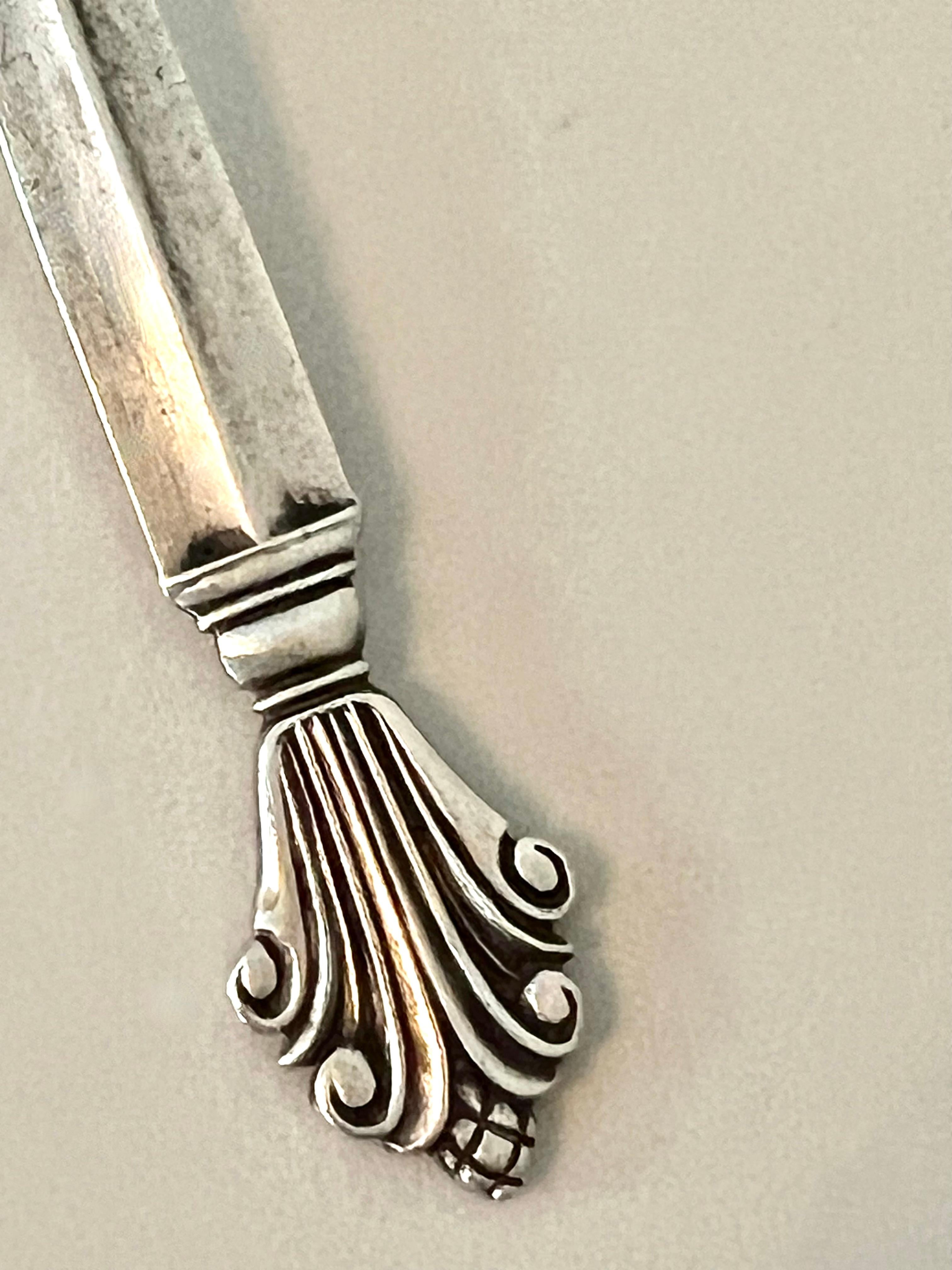 Georg Jensen Acanthus Sterling Silver Spoon In Good Condition For Sale In Los Angeles, CA