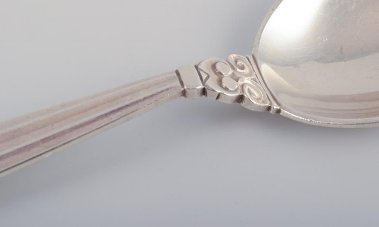Danese Cucchiaio da dessert Acorn di Georg Jensen in argento sterling. in vendita