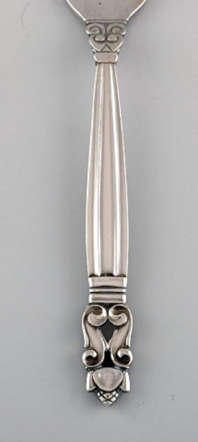 Georg Jensen Acorn fish fork in sterling silver. 8 pieces in stock.
Measure: Length 16.5 cm.
In very good condition.
Stamped.