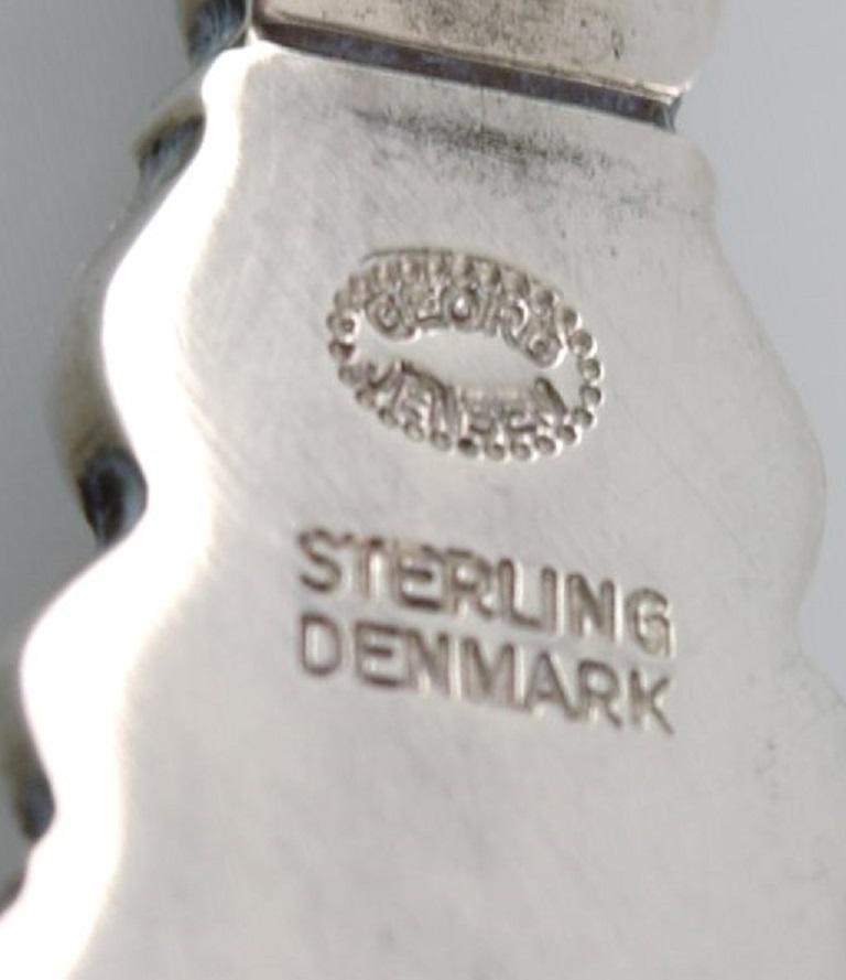 Georg Jensen Eichel-Fischgabel aus Sterlingsilber, zwölf Gabeln sind erhältlich (Dänisch) im Angebot