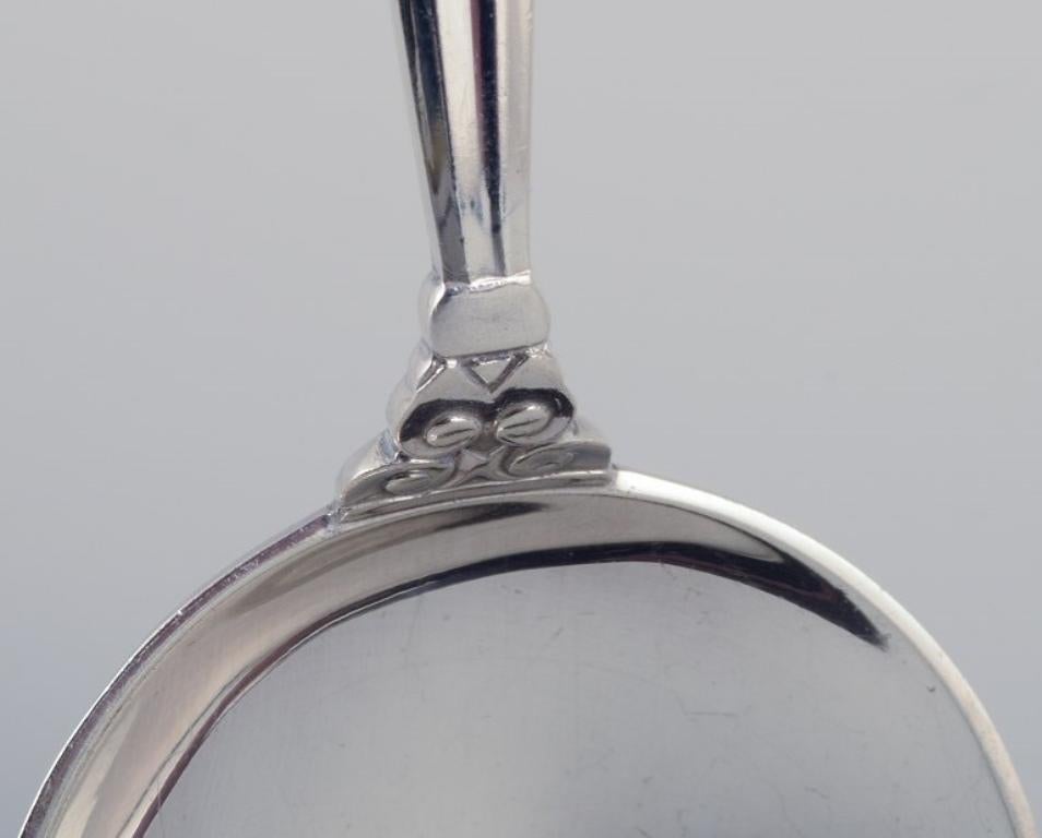 XX secolo Georg Jensen Acorn, quattro cucchiai da brodo in argento sterling. in vendita