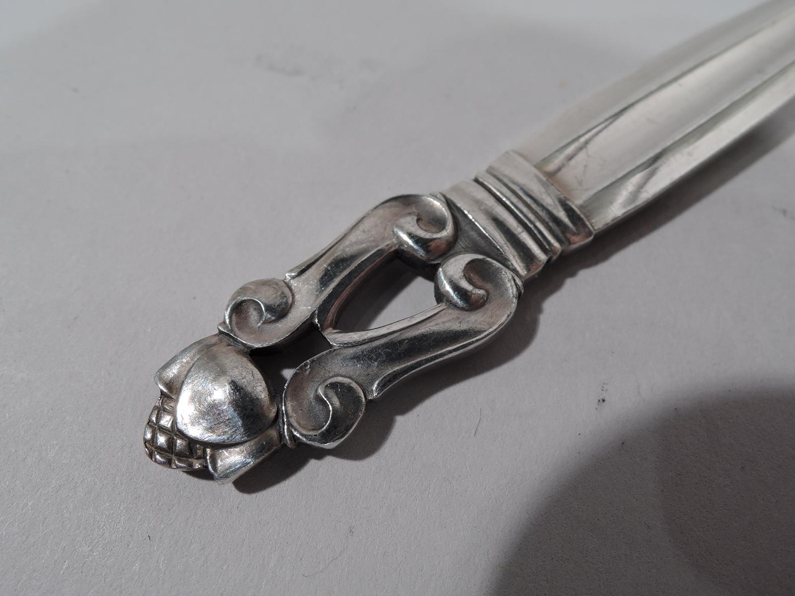 Georg Jensen Acorn Sterling Silver Dinner Set with 153 Pieces In Excellent Condition In New York, NY