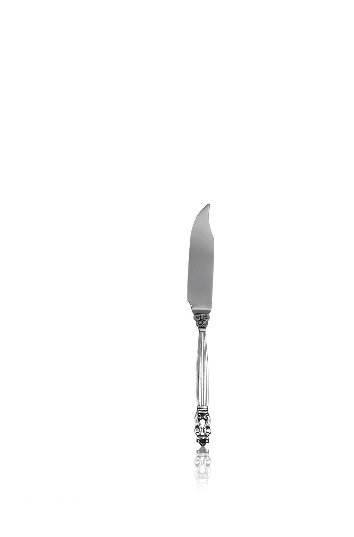 Couteau à poisson vintage en argent sterling de Georg Jensen, article n°062 dans le célèbre motif Acorn, conçu par Johan Rohde en 1915 (motif n°62). Cette pièce élégante illustre les lignes fluides de l'Art nouveau et le savoir-faire exquis qui ont