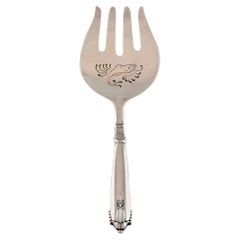 Georg Jensen Akkeleje Large Fish Spade in Silver 830. Ca 1920