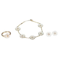 Georg Jensen e Bernhard Hertz. Margherita incastonata in argento sterling dorato. Fine del XX secolo.
