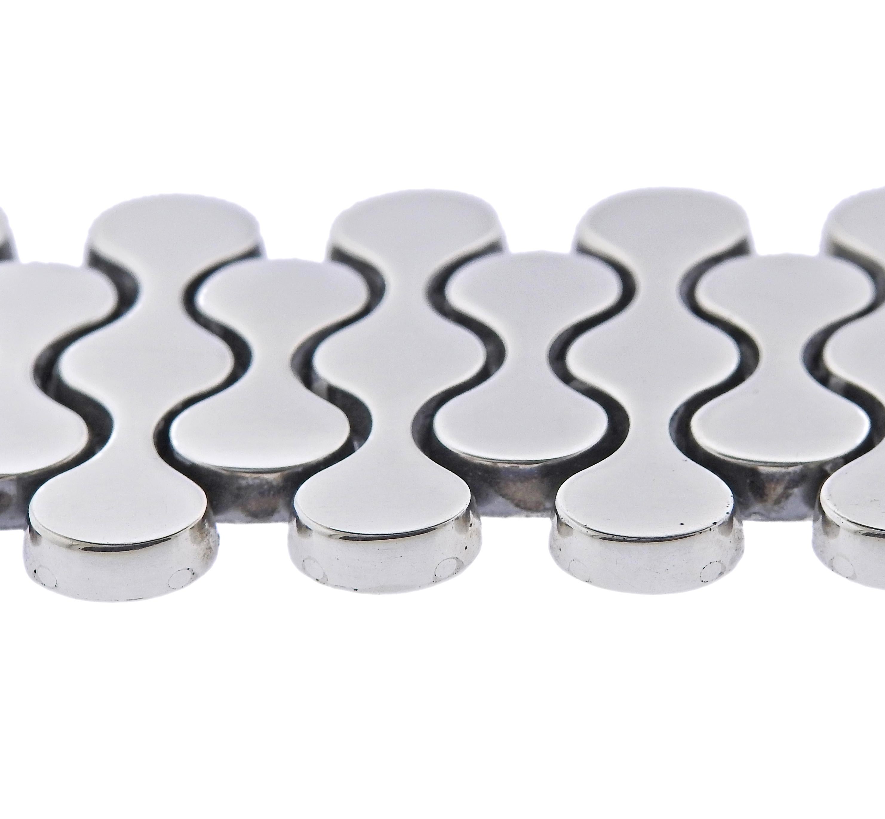 Brandneues Armband aus Sterlingsilber von Georg Jensen aus der Kollektion Archive.  Das Armband ist 7,5