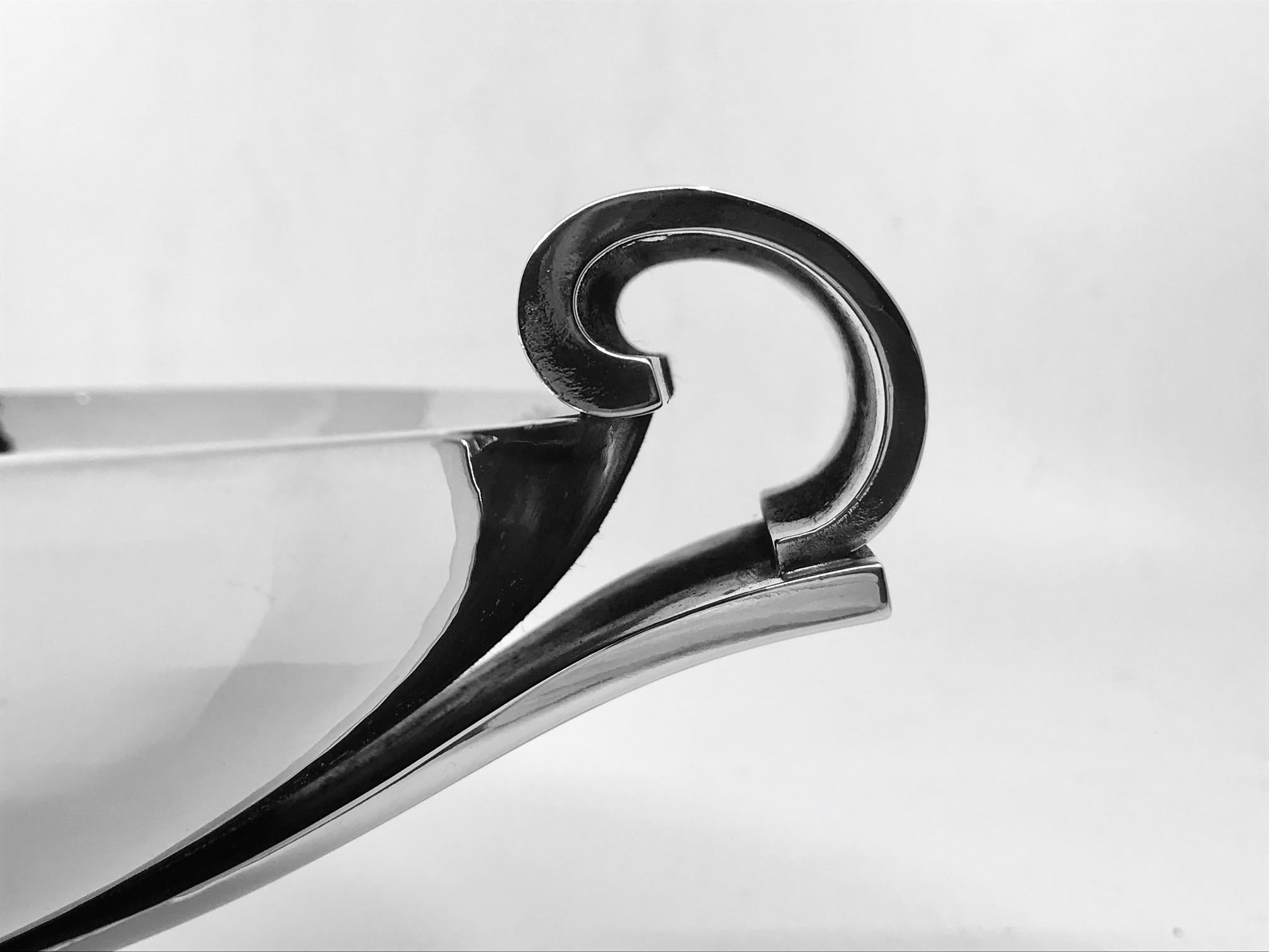 Polished Georg Jensen Art Deco Centerpiece Bowl 752B by Harald Nielsen For Sale