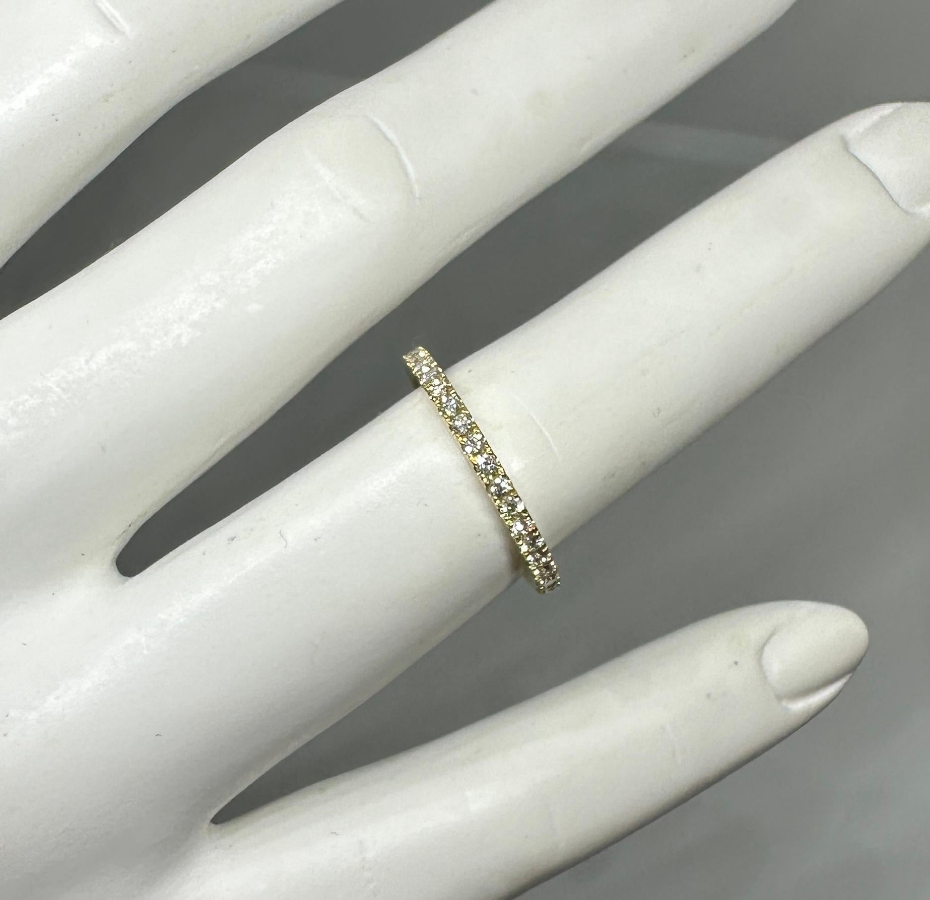 Round Cut Georg Jensen Aurora Diamond Band Ring 1553A 18 Karat Yellow Gold Size 6.5 For Sale