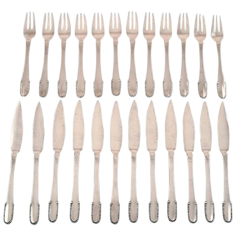 Georg Jensen Beaded Complete 12 Persons Fish Service For Sale