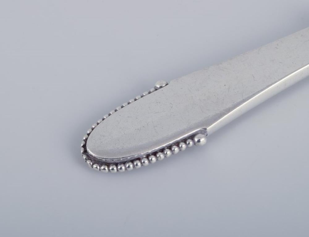 Georg Jensen Beaded, five fruit knives in sterling silver and stainless steel In Excellent Condition For Sale In Copenhagen, DK