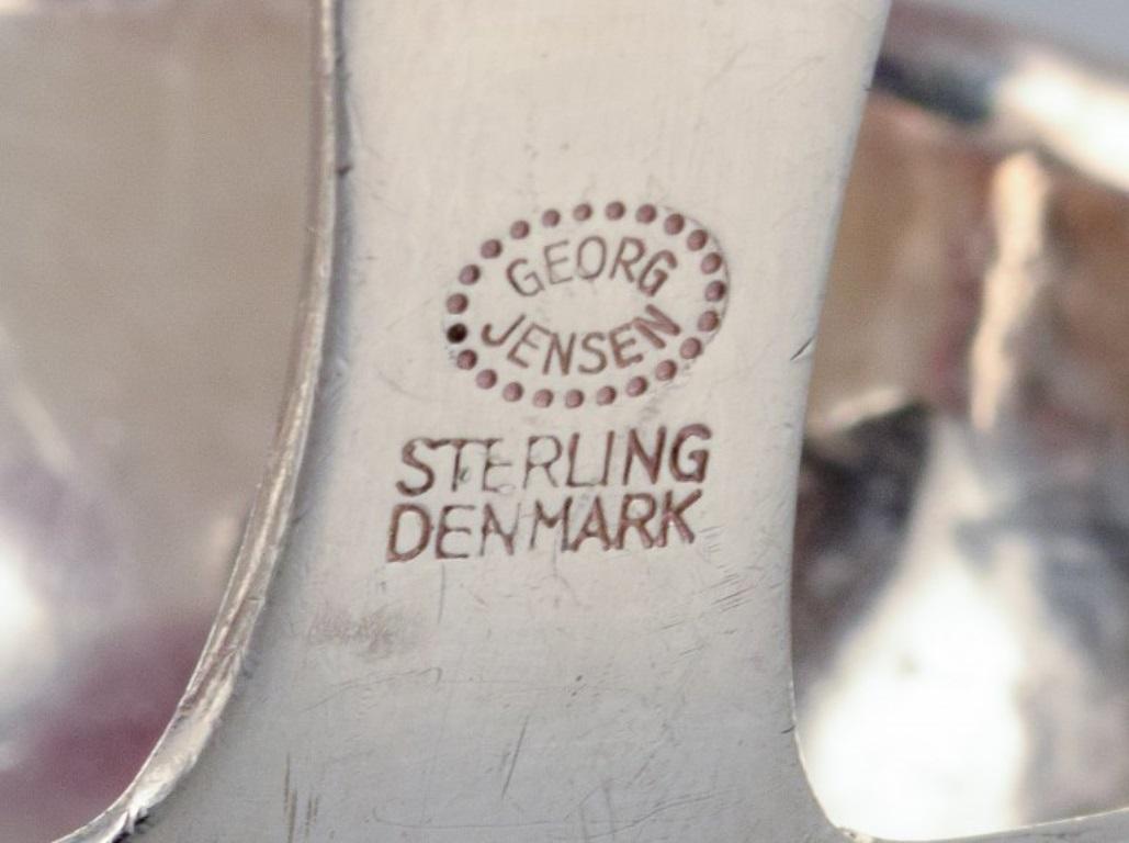 Georg Jensen Beaded. Sterling silver gravy ladle.  In Excellent Condition For Sale In Copenhagen, DK