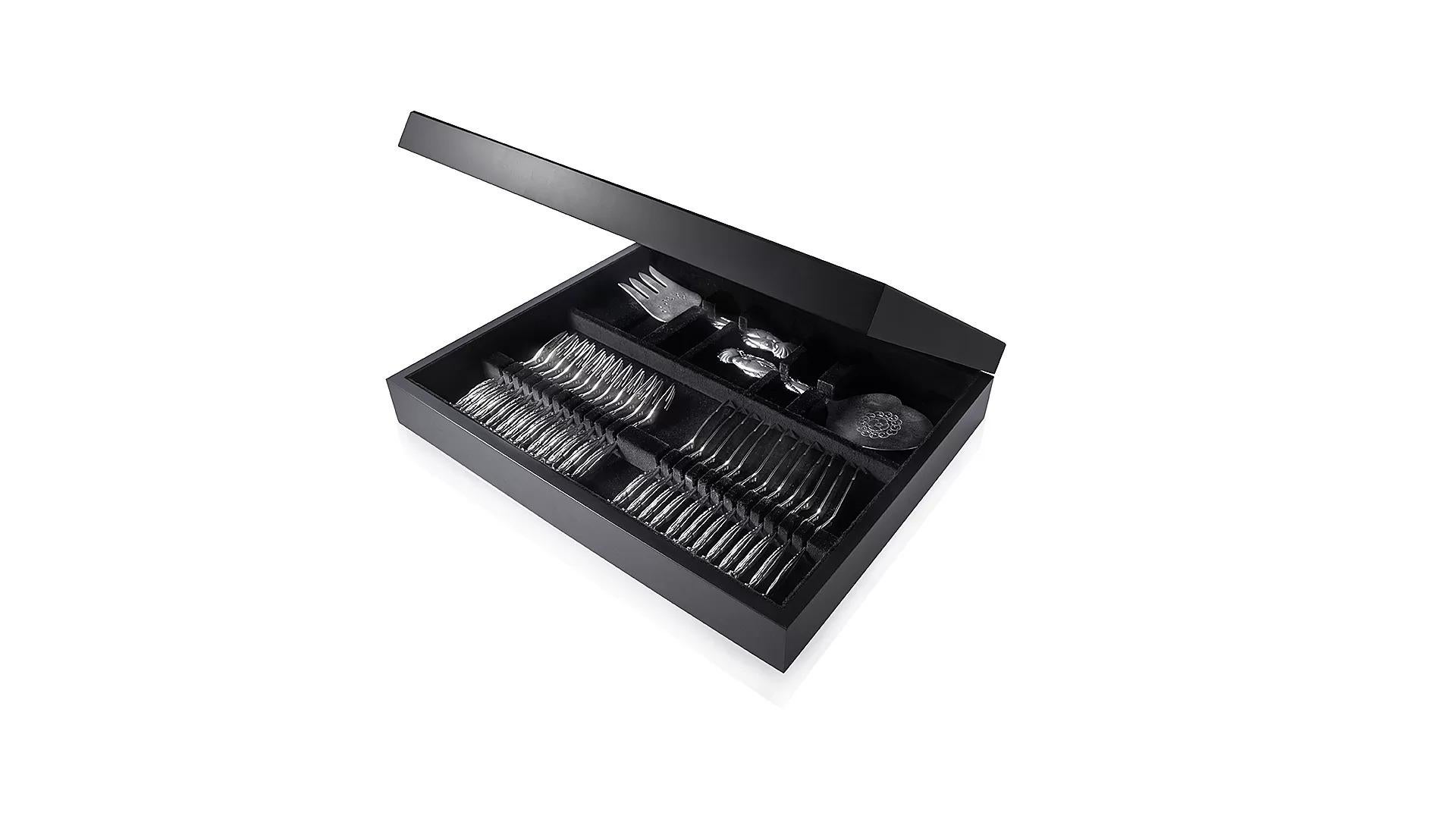 Early 20th Century Georg Jensen Boxed Fish Sterling Silver Service 55 For Sale