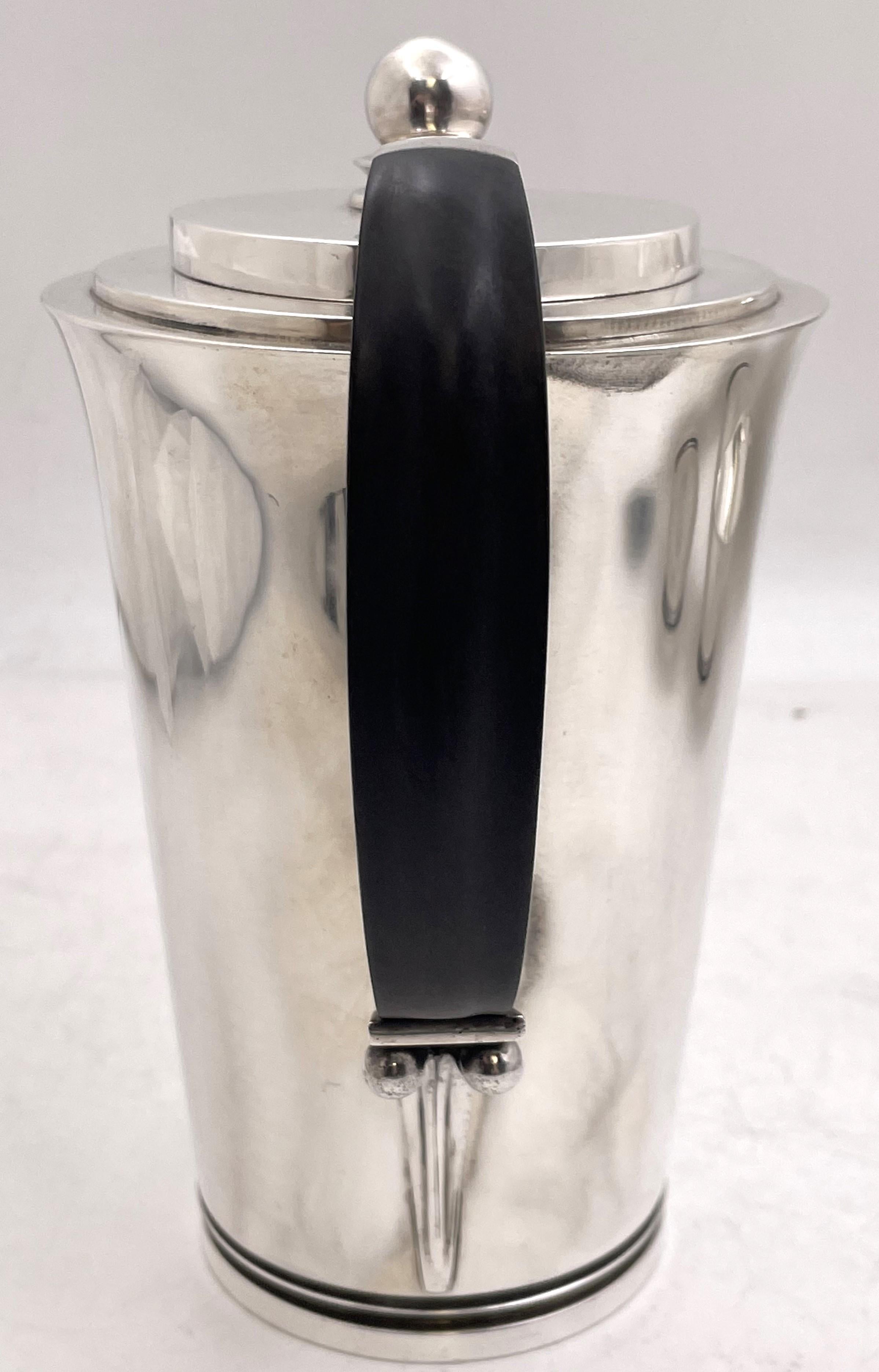 Georg Jensen by H. Nielsen Juego de café de 5 piezas de plata de ley con diseño piramidal Danés en venta