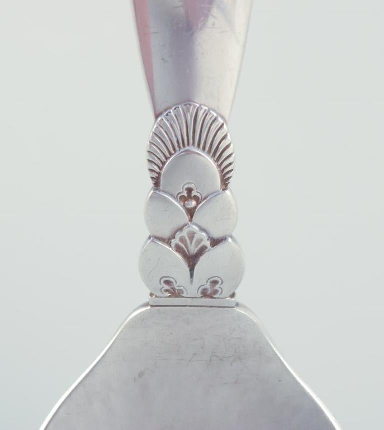 Danish Georg Jensen Cactus. Large serving spade in all-silver.  For Sale