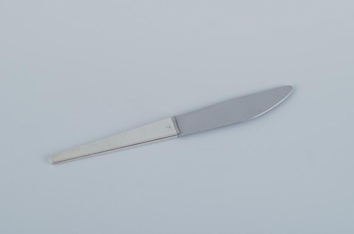 Scandinavian Modern Georg Jensen, Caravel, dinner knife in sterling silver. Blade in stainless steel For Sale