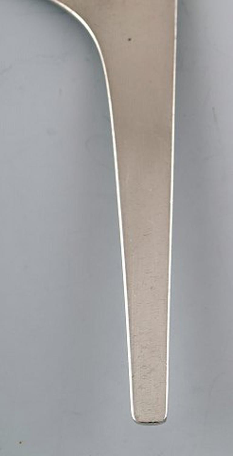 Scandinavian Modern Georg Jensen Caravel Large Serving Spade in Sterling Silver
