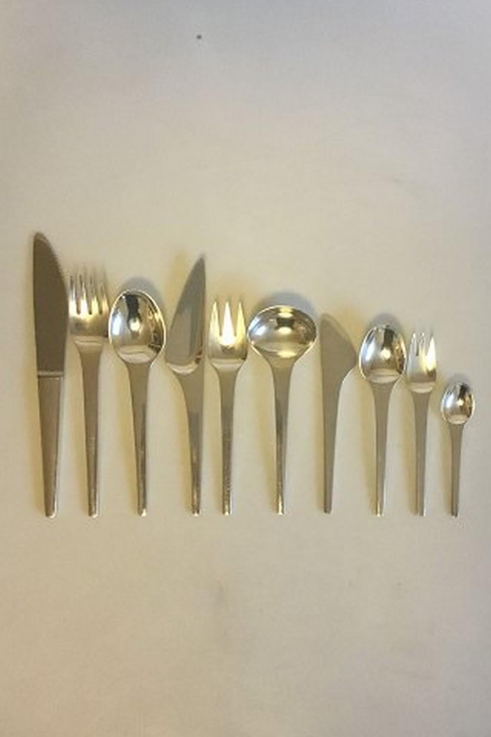 Hand-Crafted Georg Jensen Caravel Sterling Silver Vintage 120 Piece Set for 12 Persons For Sale