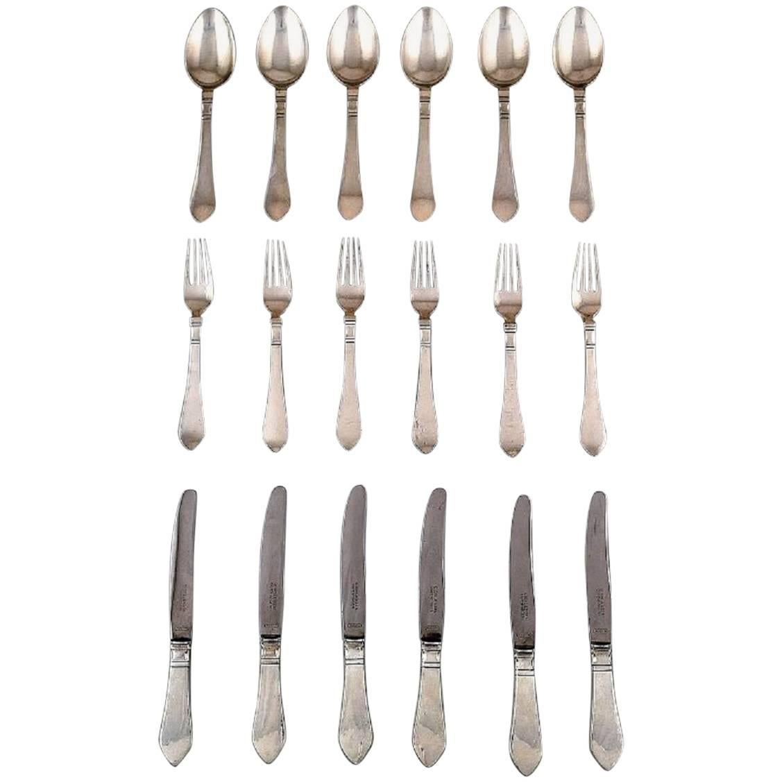 Georg Jensen, Continental 
Antik
 6 P. Complete Lunch Silver Service, Hammered