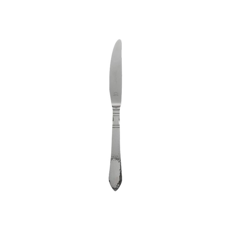 Georg Jensen Kontinentales Tafelmesser aus Sterlingsilber mit gezahnter Klinge