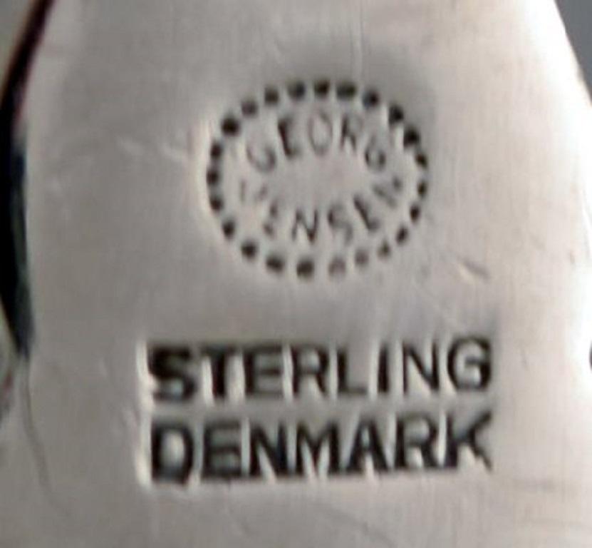 Georg Jensen Cutlery, Scroll No 22, Hammered Sterling Silver Sauce Spoon In Excellent Condition For Sale In Copenhagen, DK