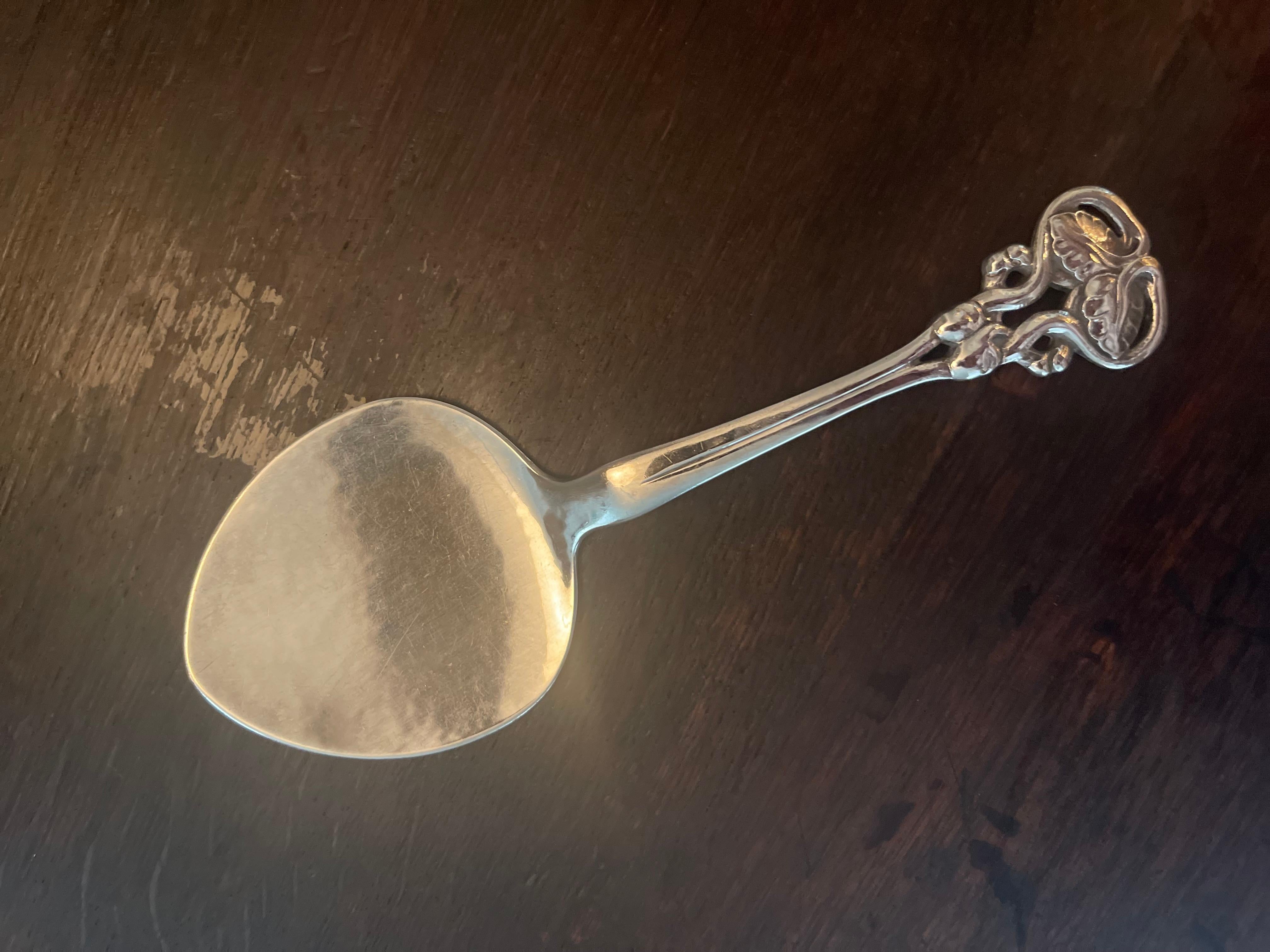 Sterling Silver Georg Jensen Danish Sterling Ornamental Server Pie Spade For Sale