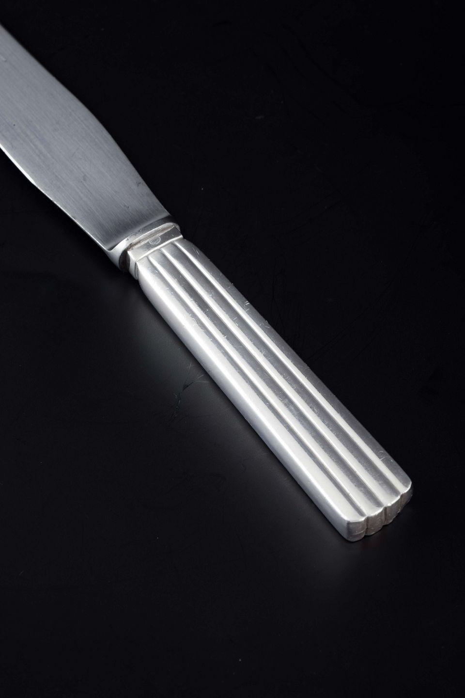 Georg Jensen, Dänemark. Bernadotte, Tafelmesser aus Sterlingsilber. (Dänisch) im Angebot