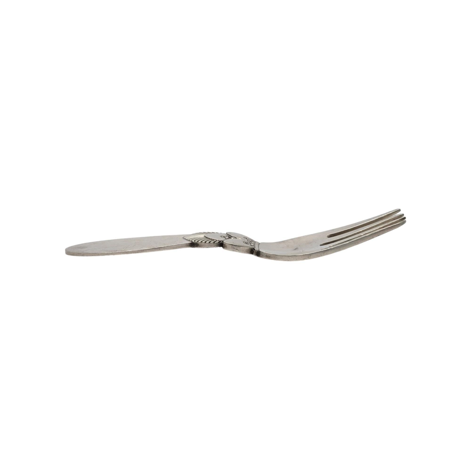 Art Déco Georg Jensen Denmark Cactus in argento sterling Baby Fork w/Mono #19469 in vendita