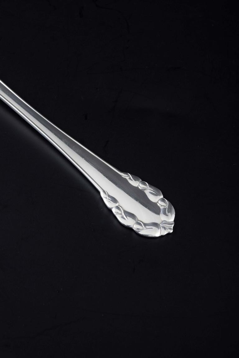 PRE-OWNED GOODS ARE EXEMPT FROM IMPORT TARIFFS FOR U.S., UK, AUSTRALIAN & CANADIAN CUSTOMERS.   
THEREFORE, NO IMPORT TARIFFS WILL BE APPLICABLE TO YOUR PURCHASE. 

Georg Jensen, Denmark.
Cold meat fork in the 