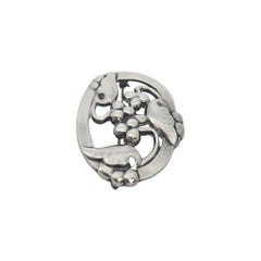 Georg Jensen Denmark Sterling Silver 101 Moonlight & Grapes Pin/Brooch #24717