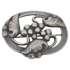 Georg Jensen Danemark, broche « Moonlight Grapes » en argent sterling 101, n° 25613