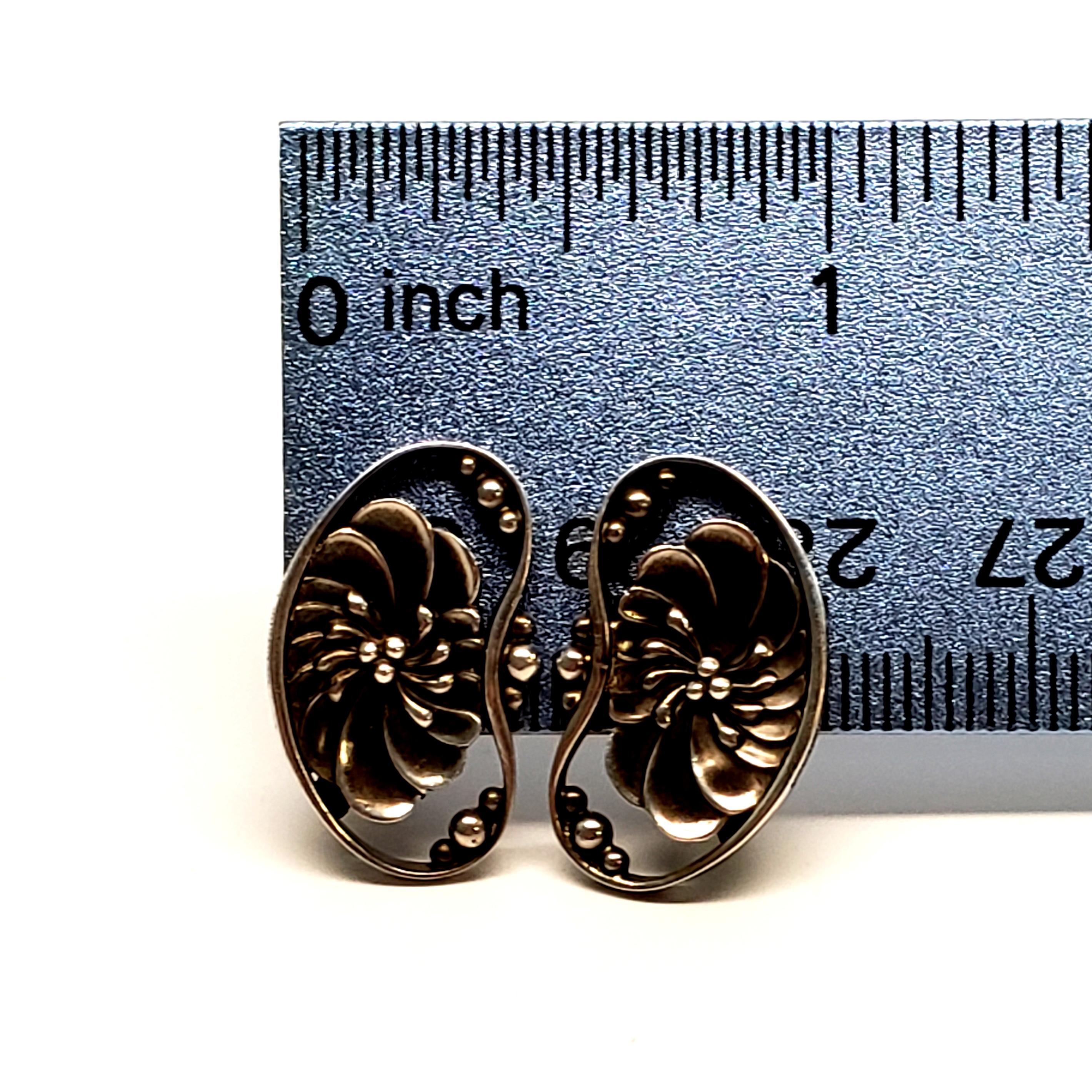 Georg Jensen Denmark Sterling Silver #52 Flower Bean Clip-On Earrings 4