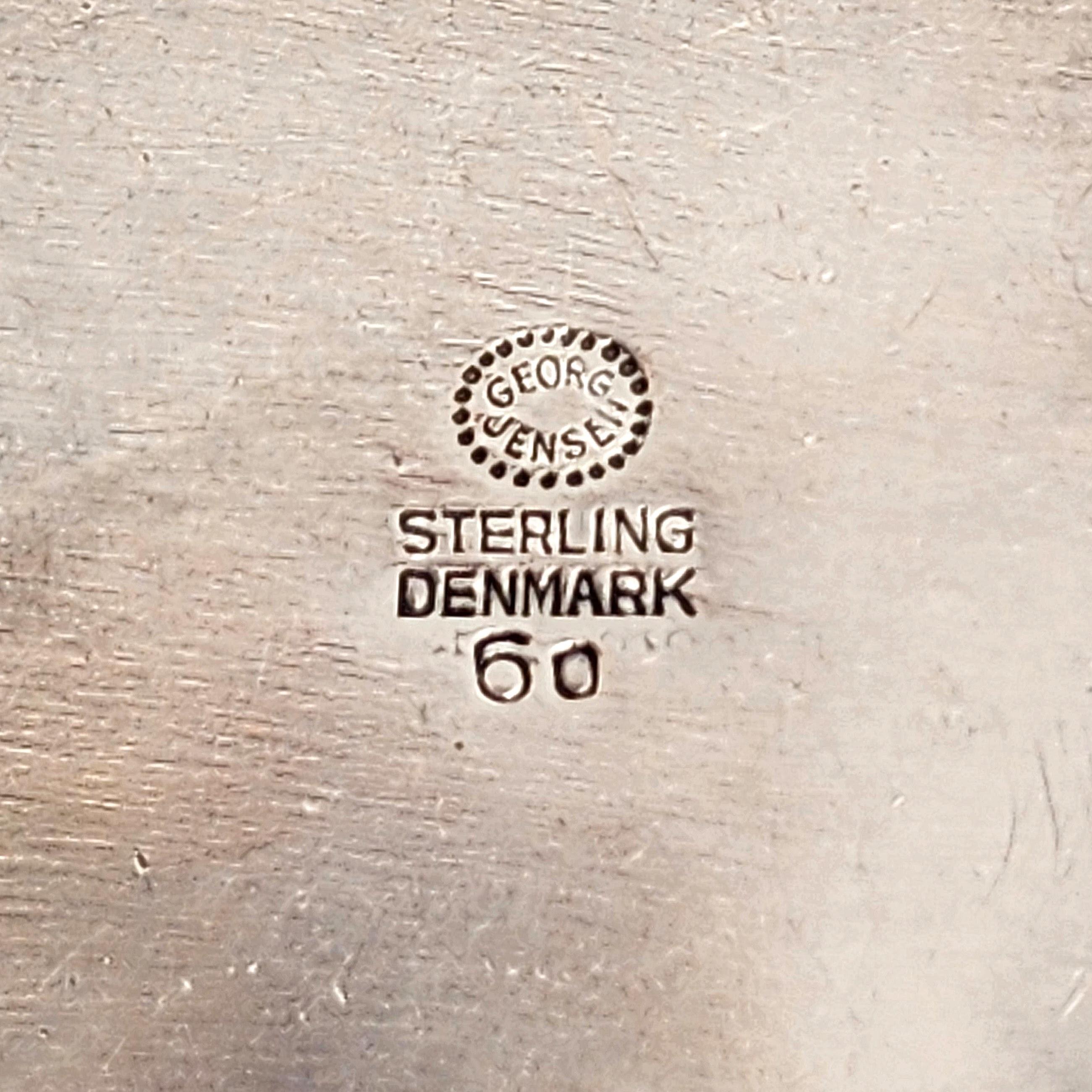 Georg Jensen Denmark Sterling Silver 60 Oval Dome Leaf Pin/Brooch #14682 For Sale 2