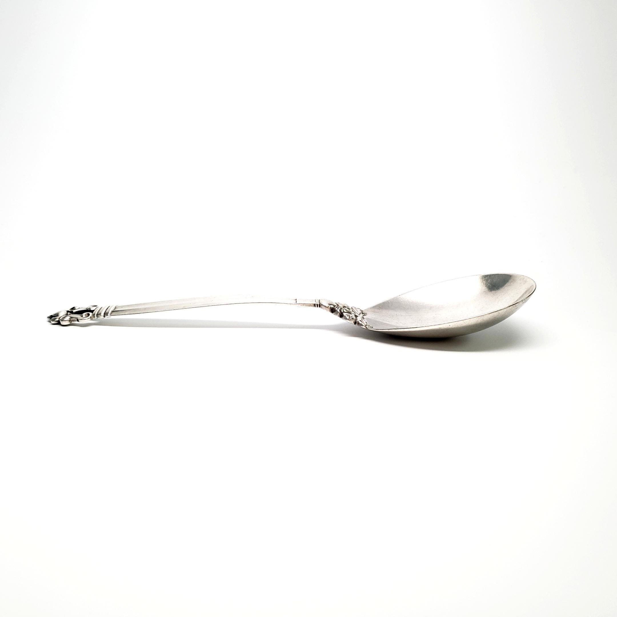 Georg Jensen Denmark Sterling Silver Acorn Medium Serving Spoon In Good Condition In Washington Depot, CT