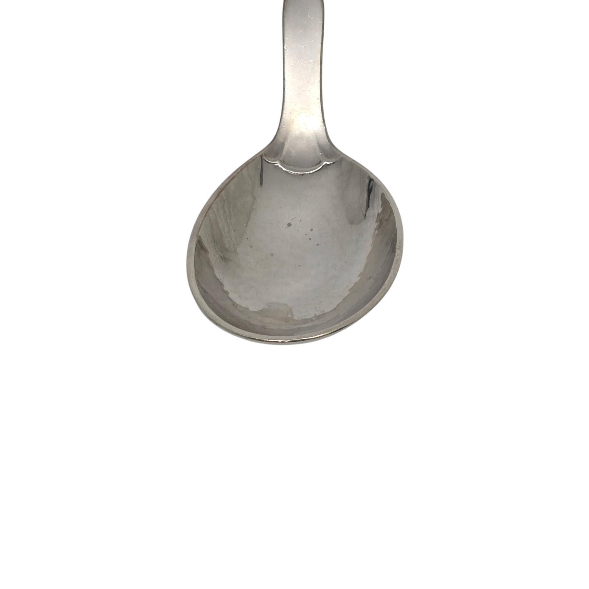 Georg Jensen Denmark Cucchiaio da marmellata ornamentale con manico curvo 21 in argento sterling 21188 in vendita 2
