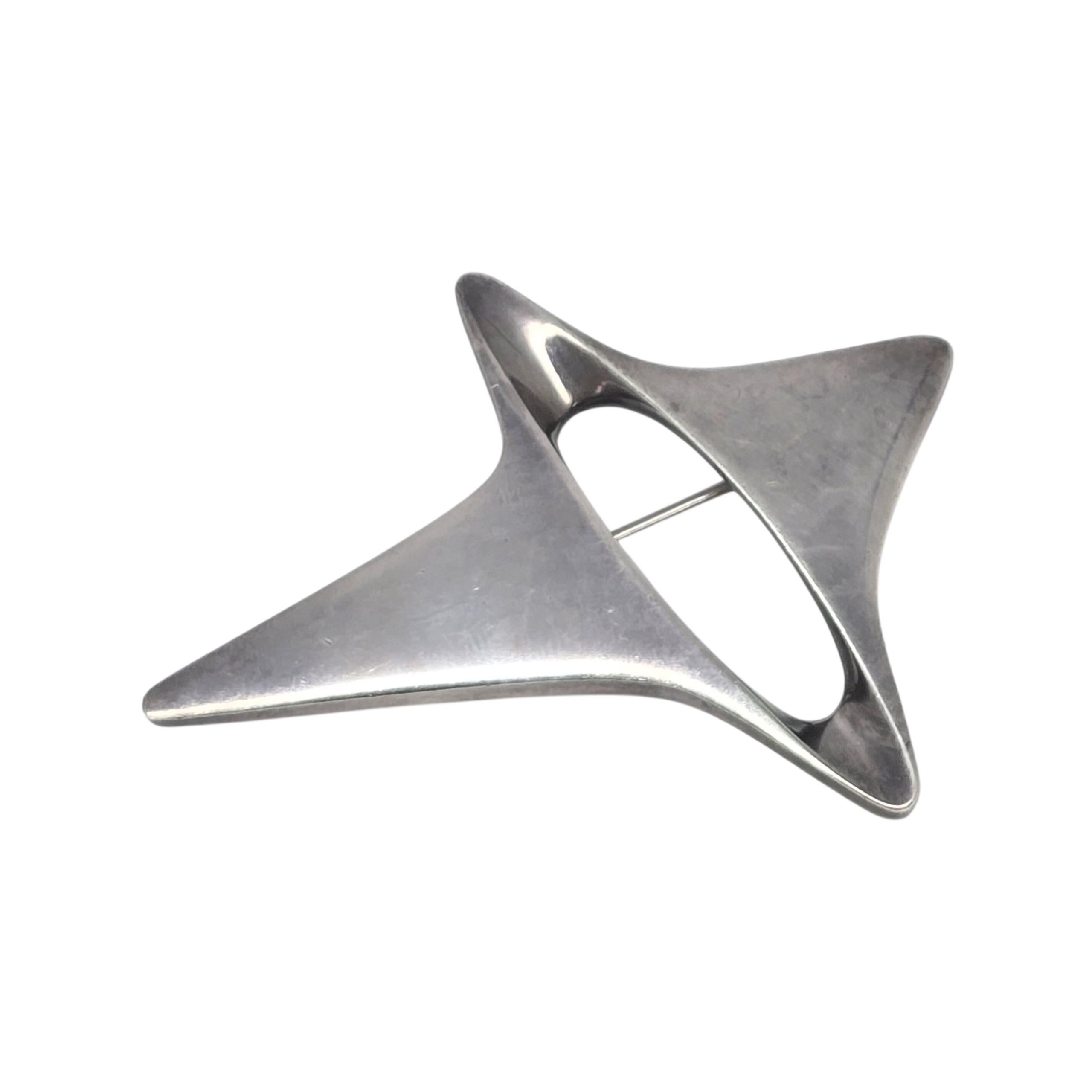 Georg Jensen Denmark Sterling Silver Pattern 339 Modern Star Pin/Brooch #22841 For Sale 1